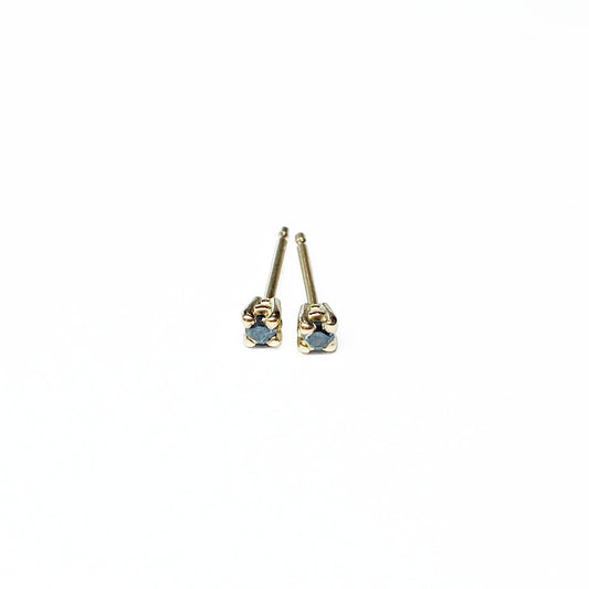 14ky Blue Diamond Stud Earrings - eklektic jewelry studio