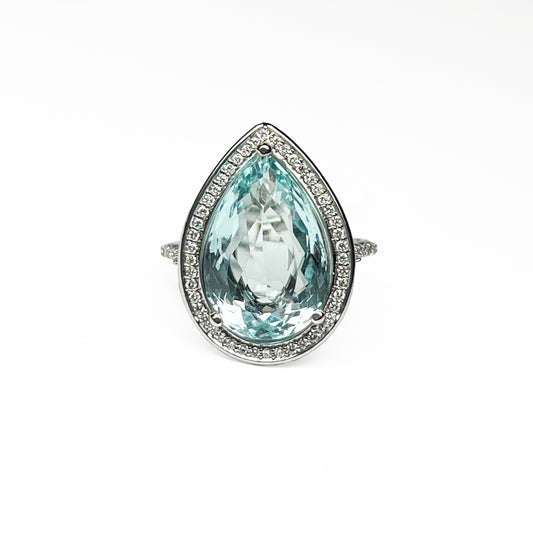 14kw Aquamarine Halo Diamond Ring