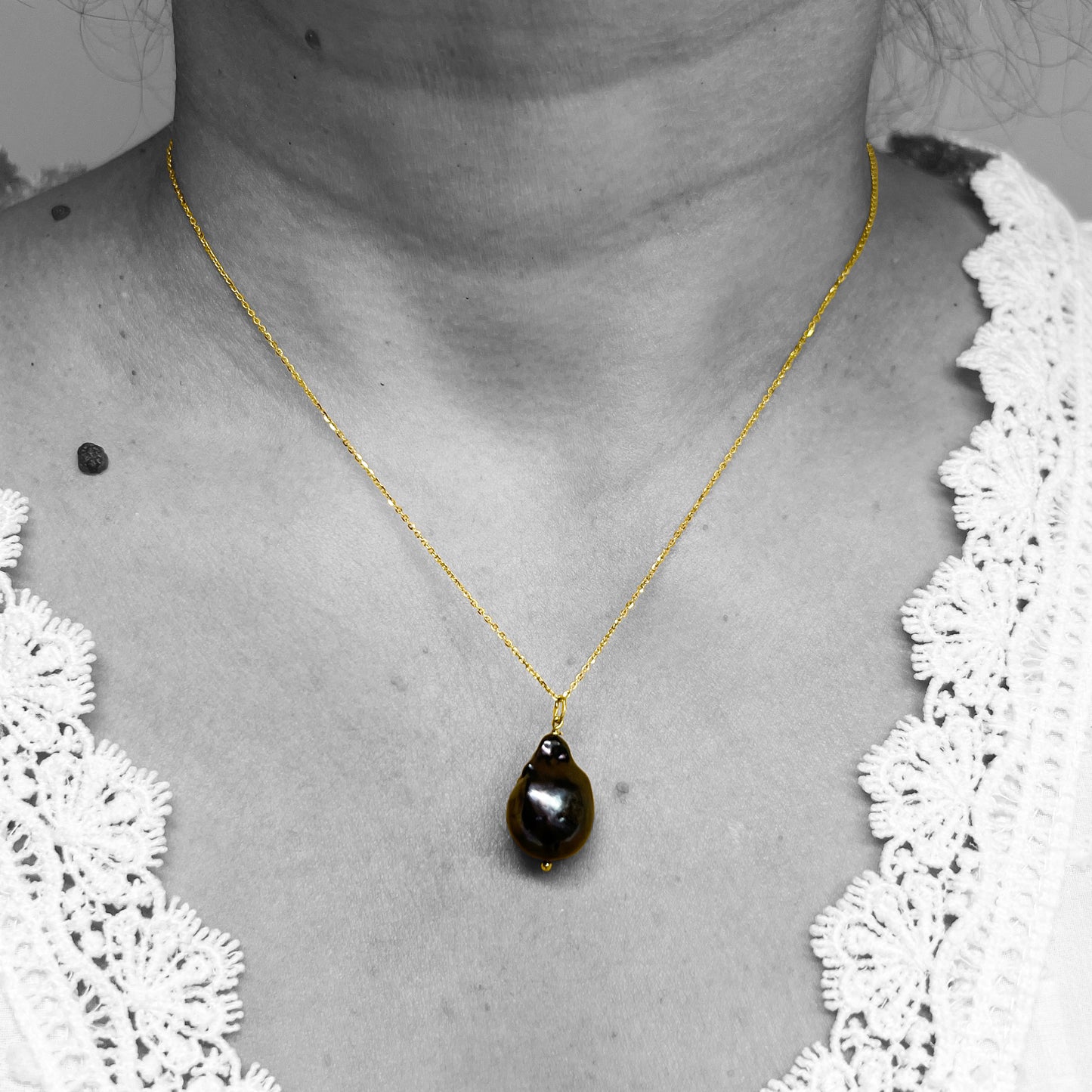 18ky Baroque Pearl Necklace