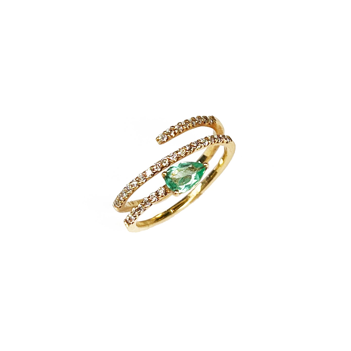 18ky Emerald and Diamonds Ring